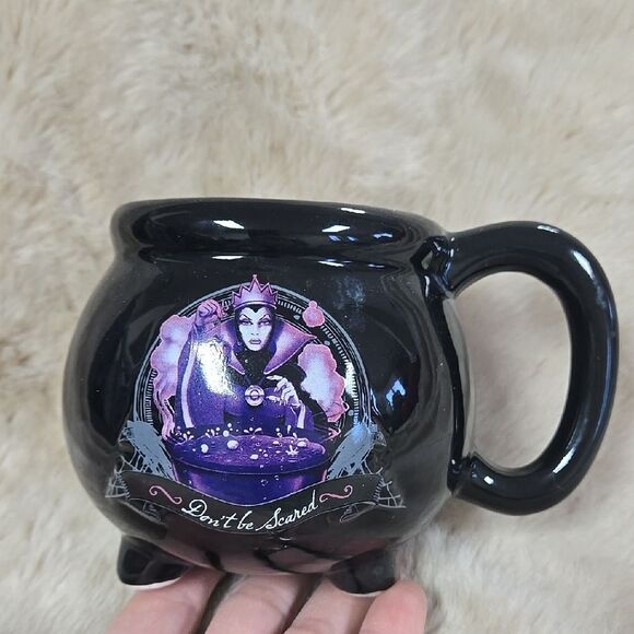 Silver Buffalo Disney Villains Snow White The Evil QUEEN 3D CERAMIC MUG - Picture 1 of 6